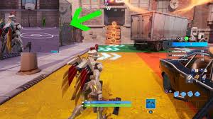 À droite la fenêtre 10. Fortnite How To Find Jonesy Near The Basketball Court Near The Rooftops And In The Back Of A Truck Attack Of The Fanboy