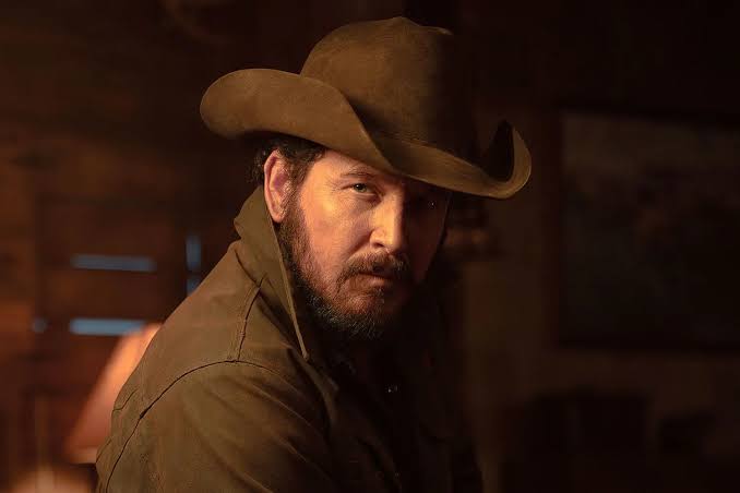 Meet Cole Hauser's Rip Wheeler, the 'Dutton Ranch' Star Who Gets His Own  Empire in Texas