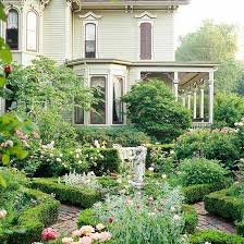 Simple front garden landscaping idea using small shrubs and floor pattern. 28 Beautiful Small Front Yard Garden Design Ideas