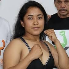 Regina Chávez vs. Angela Nolazco, Gonzalez vs. Flores