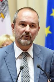 This austrian biographical article is a stub. Kanzleramtsminister Thomas Drozda