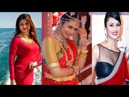 One of her recent stylish blouse design is the sheer high neck full sleeves blouse design. Divyanka Tripathi Ishita Blouse Designs Yeh Hai Mohabbatein Saree Blouse Design Youtube