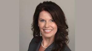 Amanda Cloyd's Instagram, Twitter & Facebook