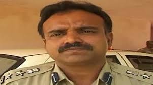 After this he did engineering from iit kanpur. Illegal Liquor Mafias Spend Sleepless Nights After Ips Officer Ashish Singh Took Baton Of Excise Directorate India News Diary