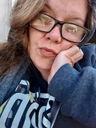 80 lbs down! I'm 33 days away from my one year anniversary of happy, whole,  healthy living. It all started with a blog...The @instantloss e-mails and  website. From Brittany, I learned first