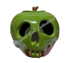 Free Free Poison Apple Snow White Svg 245 SVG PNG EPS DXF File