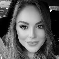 Lisa Westbrook, mls 🔍 (@pineslibrary)