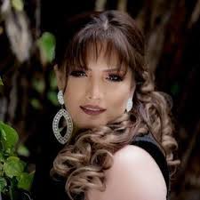 Elizabeth Obando's Instagram, Twitter & Facebook