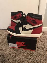Nike Air Jordan 1 Retro High Og Black White Red Nike Men S Air Jordan 1 Retro High Bred Toe Red Black White 555088 610 Sz 9 5 Nike Air Jordans Black And Red