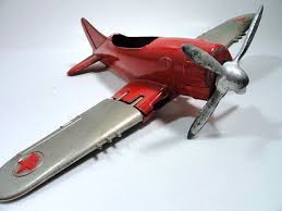 Hubley Kiddie Toy Airplane With Folding By Memoriesofyesterday 40 00 Airplane Toys Hubley Wooden Airplane