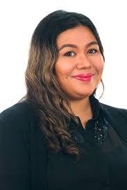 Mari Mitchell's Instagram, Twitter & Facebook