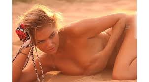 Image result for model bikini artis dunia