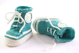There's no heel shaping or working with double point needles. Pin On Baby Little Kid Knits