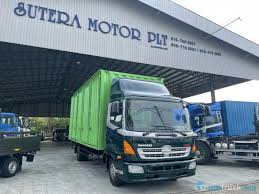 The 500 series consist of vehicles that are in line with global euro 2 emission standards making hinopak the first pakistani commercial vehicle manufacturer to introduce a complete range of environment friendly vehicles. Hino Trucks For Sale In Malaysia Mytruck My