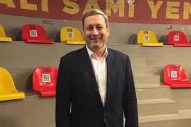 Bugünün en çok araştırılan konuları arasında galatasaray başkanlık seçimleri ne zaman, saat kaçta? Galatasaray Baskan Adayi Burak Elmas In Ekibi Belli Oldu Isitan Gun Ve Asaf Savas Akat Da Listede Yer Aldi Independent Turkce
