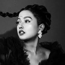 Rhea Jacobs's Instagram, Twitter & Facebook