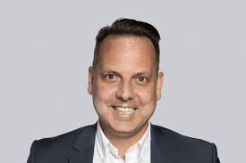 Stefan Linder wird Associate Director bei CBRE in Österreich