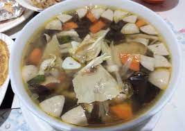 Ayam kampung rebus dan suwir2•wortel•jamur kancing•jagung manis diserut•daun prei, iris tipis bagian putihnya saja•susu uht full cream•oregano•bawang bombai. Resep Sup Ayam Jamur Enak Dan Antiribet Resep Cara