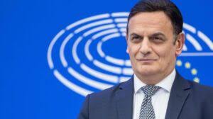 Ryan Debono jiċċelebra gowl riċenti li skorja mat-tim nazzjonali Malti ta'  taħt is-16-il sena.