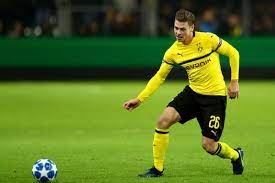 Jak przekazał bild, umowa ma obowiązywać do 30 czerwca 2021 roku. How Lukasz Piszczek Has Contributed To Borussia Dortmund S Success This Season Fear The Wall