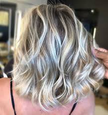 30 inspiring pictures of brown hair with highlights for a cool look. 60 Fun And Flattering Medium Hairstyles For Women Of All Ages