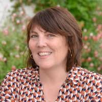 300+ "Corinne De" profiles