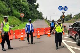 Check spelling or type a new query. Titik Penyekatan Ppkm Darurat Di Jalan Tol Meluas Ini Daftarnya Halaman All Kompas Com