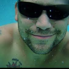 Joe Hettler's Instagram, Twitter & Facebook