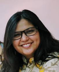 Dissecting the Case Study Research: Yin and Eisenhardt Approaches