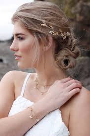 Collier de mariée dans le dos, sautoir dans le dos de la mariée, toile de  fond, bijoux de mariée en perles, or et perle, chaîne bohème, collier en  couches, ensemble assorti -