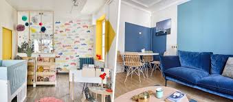 La décoration murale en peinture est très en vogue, nous vous proposons alors de découvrir plusieurs idées originales de décorations réalisées avec de la peinture : 11 Idees De Deco Interieure Avec De La Peinture Pour Donner Du Volume