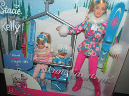 Kup kelly barbie w kategorii kolekcjena ebay. New 2000 Barbie Sisters Stacie Kelly Doll Skiing Vacation Set Ski Chair Lift Ebay Barbie Sisters Barbie Kelly Barbie Playsets