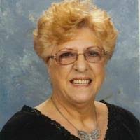 Vicki Mccurry's Instagram, Twitter & Facebook