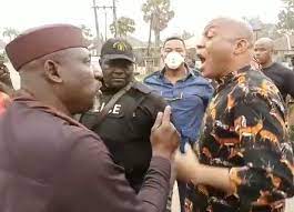 Btw congrats uzodinma, we expect good governance and better welfare during his tenure. Governor Hope Uzodinma S Aide Tackles Senator Rochas Okorocha At The Police Station Video