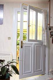 Porte D Entree Vitree En Pvc Modele Corot La Veritable Fenetre Integree Permet Un Grande Modulab Porte Entree Vitree Porte Vitree Exterieure Porte Entree Pvc