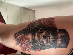 It's just something i drew and thought it was really cool. Fluffy98 Slash Guns N Roses Tattoos Von Tattoo Bewertung De