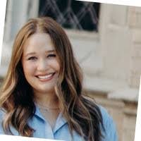 Emily Lagrange's Instagram, Twitter & Facebook