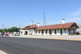 Decatur Train Depot Museum Train Depot Railroad Station House Styles