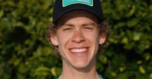 Luke Arens's Instagram, Twitter & Facebook