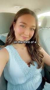 #CapCut get you a girl who can do both.