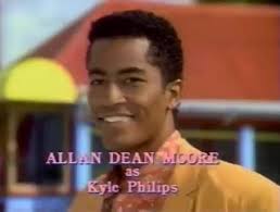 Who is Allan Dean Moore dating? Allan Dean Moore girlfriend, wife