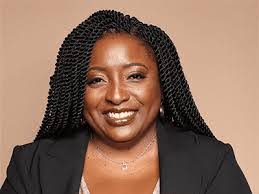 Arnika Jackson's Instagram, Twitter & Facebook