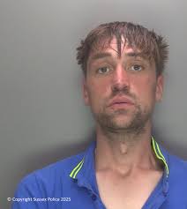 Prolific shop thief jailed after latest Crawley offences