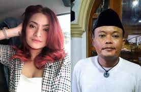 Nama nathalie holscher belakangan sering muncul di media menyusul kedekatannya dengan komedian sule. Ditanya Kapan Nikahi Nathalie Holscher Sule Dia Ayok Aku Mah Ayok Matamata Com