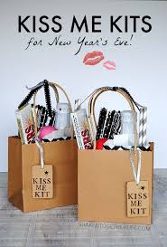 Kiss Me Kits For New Year S Eve New Years Eve New Year S Eve Celebrations New Years Eve Day