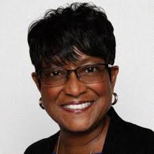 Vanessa Hickman (@vjhickman)