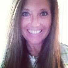 Julie Kincaid's Instagram, Twitter & Facebook