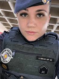 Daniela Baker (@dbaker.oficial) • Instagram photos and videos