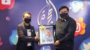 It broadcasts from its headquarters in the islamic centre complex, kuala lumpur. Tv Al Hijrah Tandatangan Mou Bersama Animas Aiskrim Potong