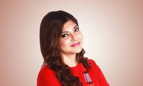 Alka Yagnik Wiki Biography Contact Address Phone Number Age Weight Height Family And More Originalcopy In Alka yagnik childhood photo with her parents and brother. alka yagnik wiki biography contact